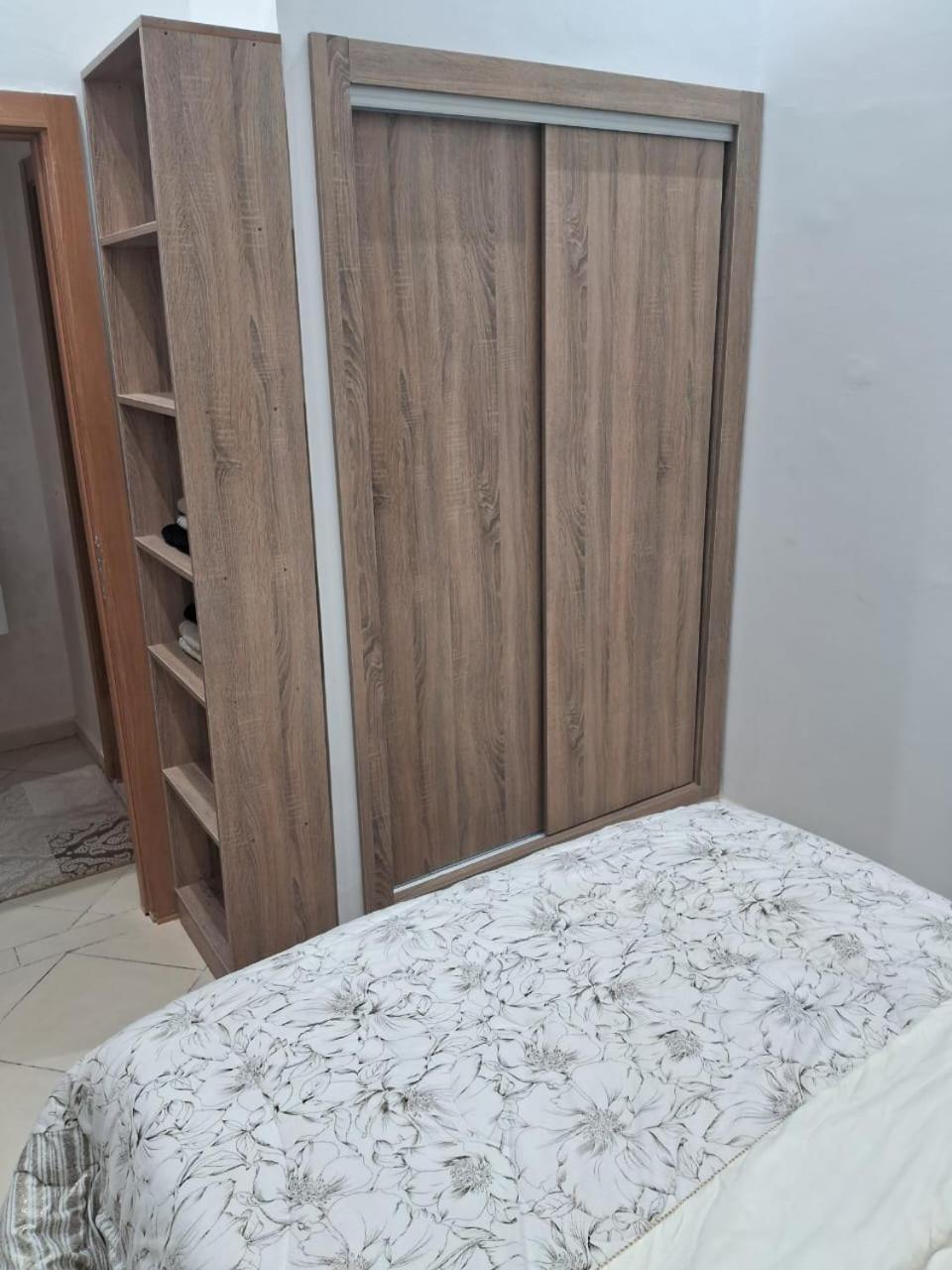 Apartment Lotfi Adraoui